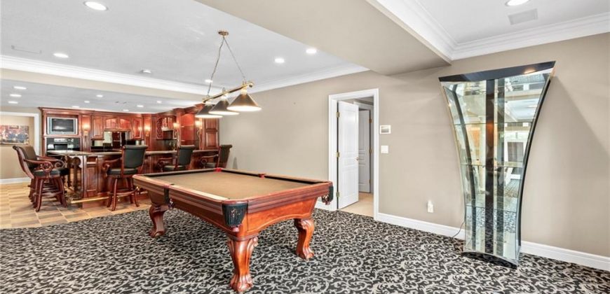 Homes for Sale in Parkville, MO 64152 | 8000 NW Timbercrest Place