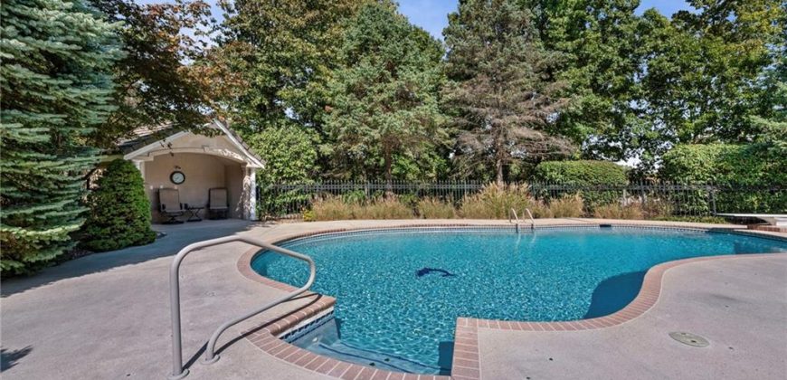 Homes for Sale in Parkville, MO 64152 | 8000 NW Timbercrest Place