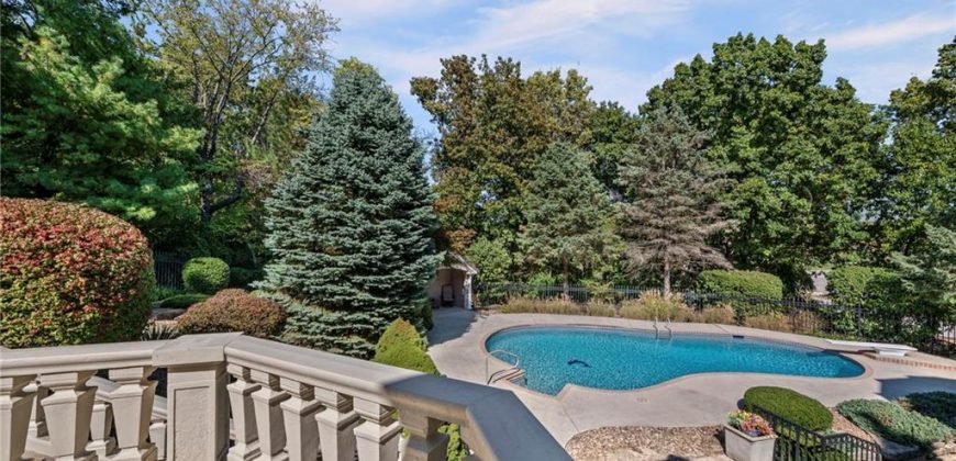 Homes for Sale in Parkville, MO 64152 | 8000 NW Timbercrest Place