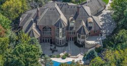 Homes for Sale in Parkville, MO 64152 | 8000 NW Timbercrest Place