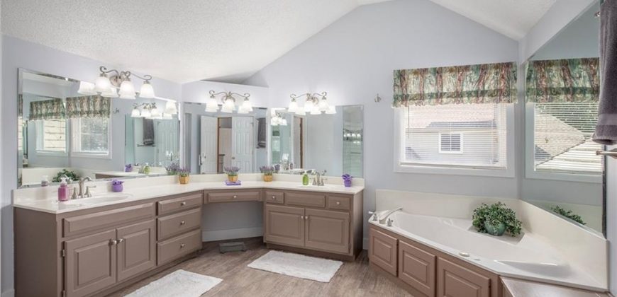 Homes for Sale in Gladstone, MO 64119 | 4001 NE 60th Terrace