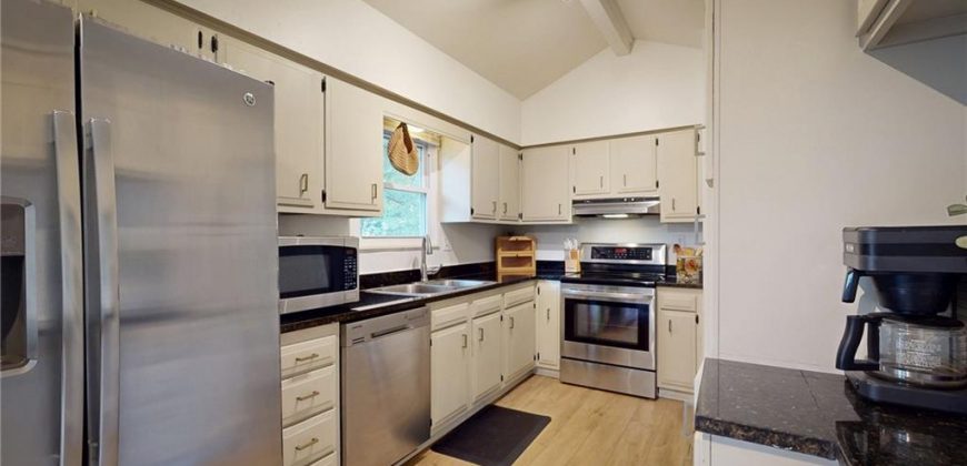 Homes for Sale in Kansas City, MO 64155 | 17 NE 90th Terrace