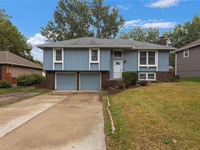 Homes for Sale in Kansas City, MO 64155 | 8915 N Grand Avenue