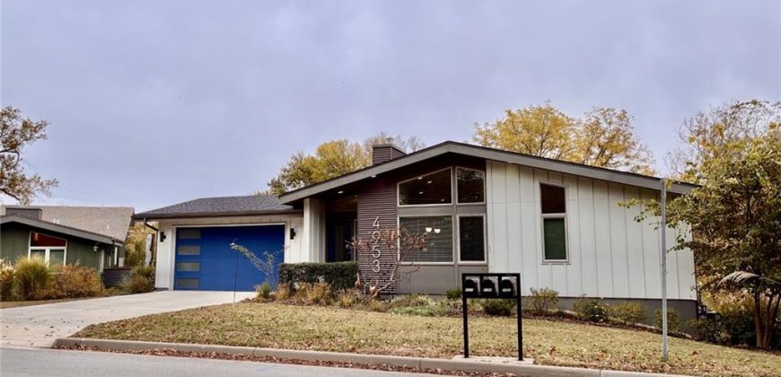 Homes for Sale in Riverside, MO 64150 | 4953 NW High Drive