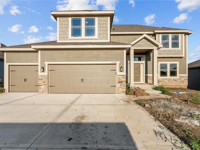 Homes for Sale in Kansas City, MO 64156 | 3726 NE 90th Terrace