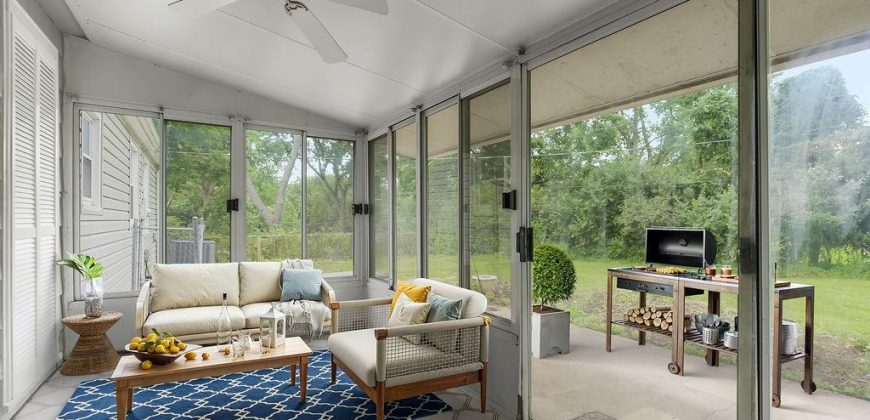 Homes for Sale in Kansas City, MO 64116 | 112 NE Northcrest Drive