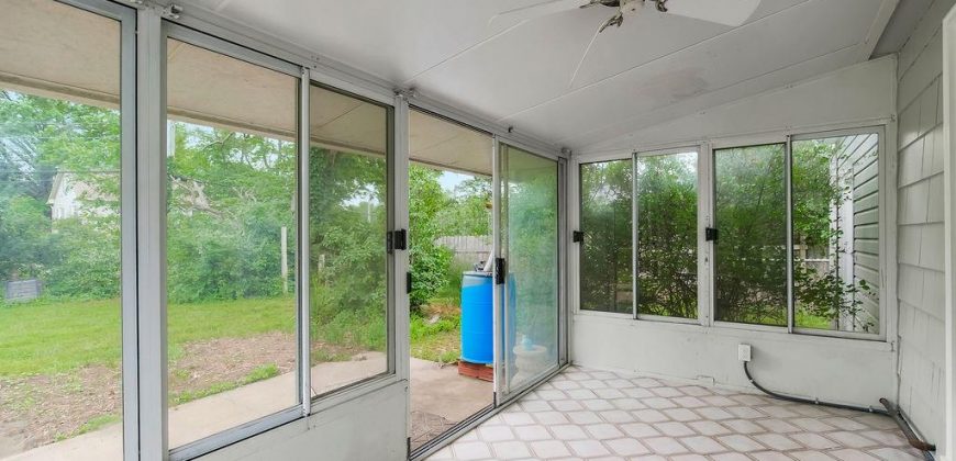 Homes for Sale in Kansas City, MO 64116 | 112 NE Northcrest Drive