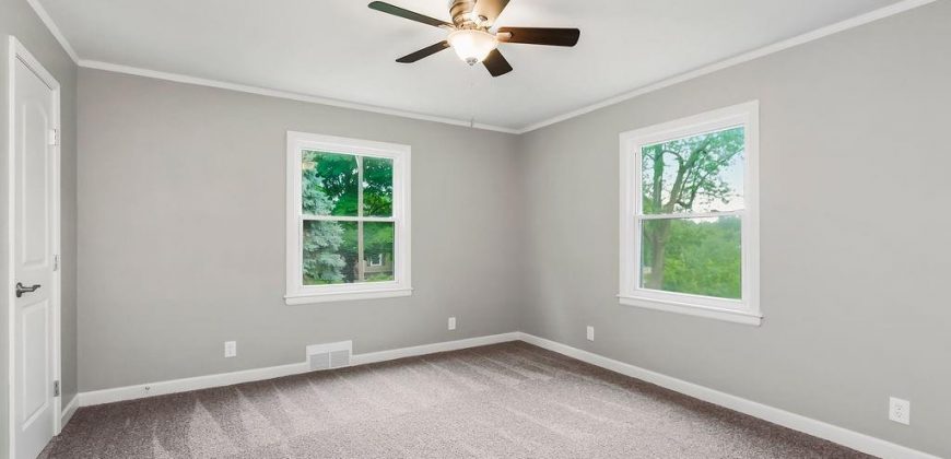 Homes for Sale in Kansas City, MO 64116 | 112 NE Northcrest Drive