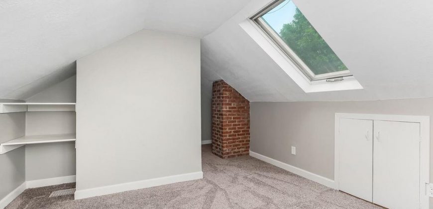 Homes for Sale in Kansas City, MO 64116 | 112 NE Northcrest Drive