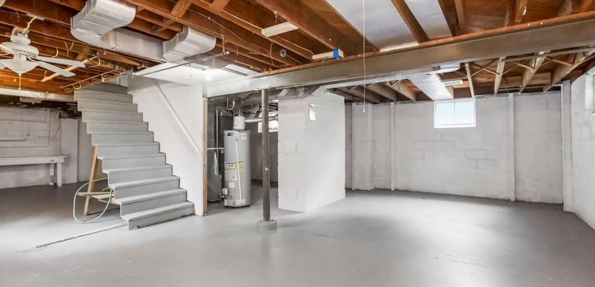 Homes for Sale in Kansas City, MO 64116 | 112 NE Northcrest Drive