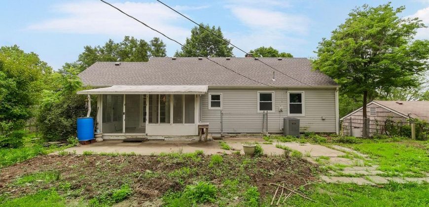 Homes for Sale in Kansas City, MO 64116 | 112 NE Northcrest Drive