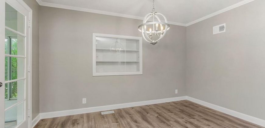 Homes for Sale in Kansas City, MO 64116 | 112 NE Northcrest Drive