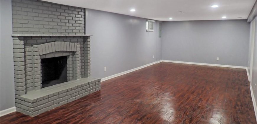 Homes for Sale in Kansas City, MO 64116 | 404 NW Briarcliff Road