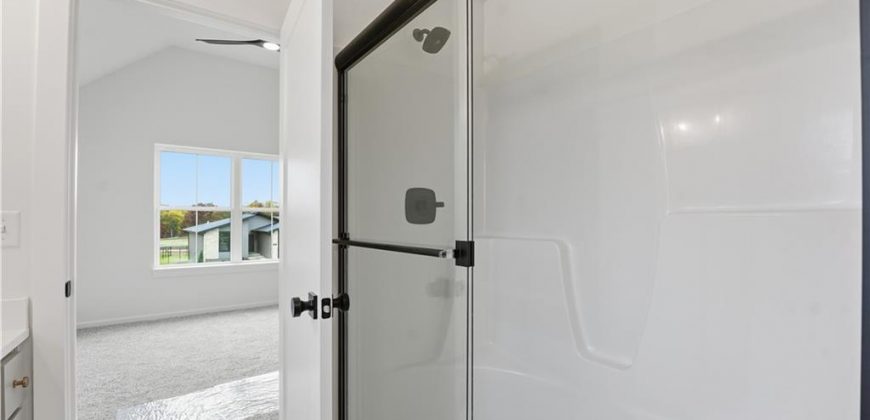 Homes for Sale in Kansas City, MO 64153 | 8401 NW 90th Street