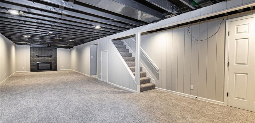 Homes for Sale in Kansas City, MO 64116 | 17  Briarcliff Road