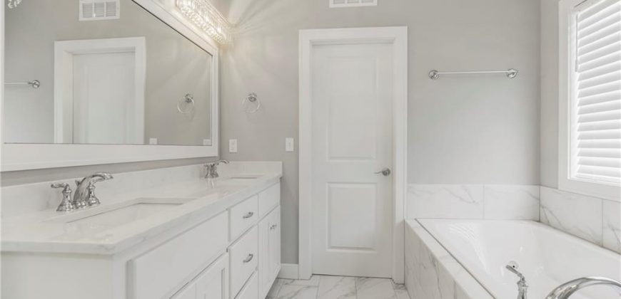 Homes for Sale in Kansas City, MO 64154 | 6709 NW 105th Street