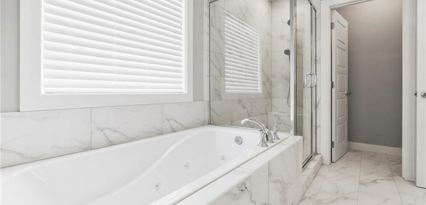 Homes for Sale in Kansas City, MO 64154 | 6709 NW 105th Street