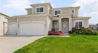 Homes for Sale in Kansas City, MO 64154 | 6709 NW 105th Street