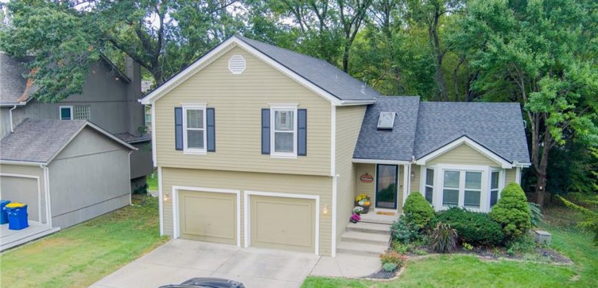 Homes for Sale in Liberty, MO 64068 | 1733  Welleslay Lane