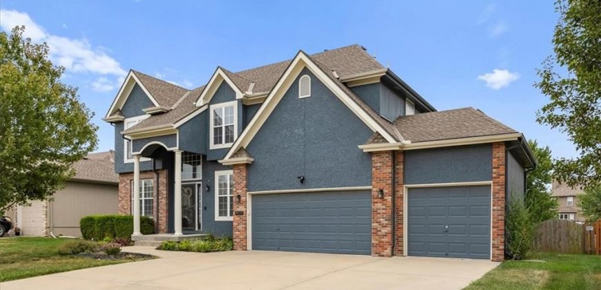 Homes for Sale in Liberty, MO 64068 | 977  Wellington Way