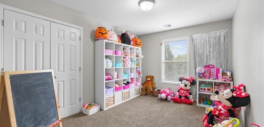 Homes for Sale in Liberty, MO 64068 | 977  Wellington Way