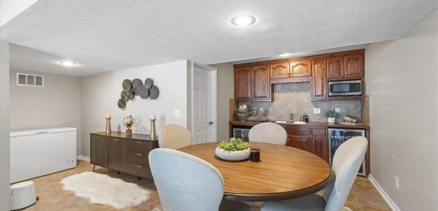 Homes for Sale in Liberty, MO 64068 | 977  Wellington Way