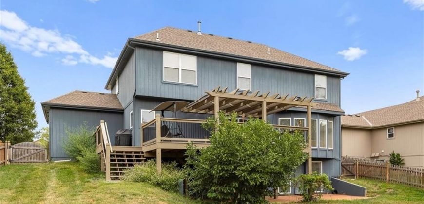 Homes for Sale in Liberty, MO 64068 | 977  Wellington Way