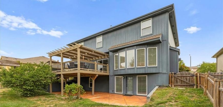 Homes for Sale in Liberty, MO 64068 | 977  Wellington Way