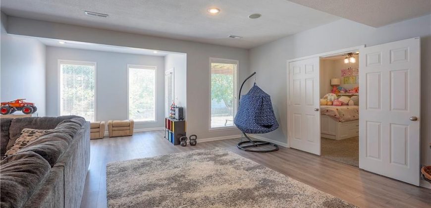 Homes for Sale in Kansas City, MO 64155 | 9217 N Lydia Avenue