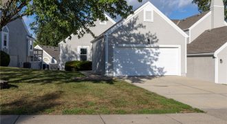 Homes for Sale in Kansas City, MO 64155 | 9621 N Locust Drive