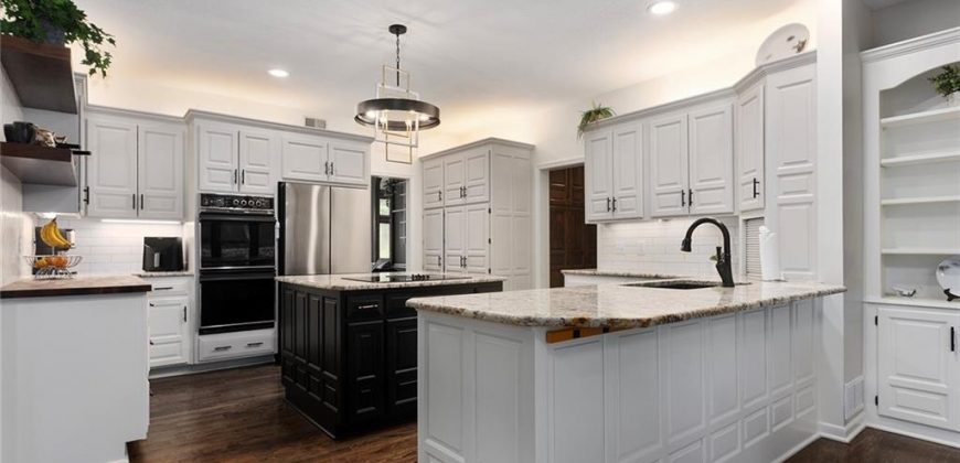 Homes for Sale in Kansas City, MO 64151 | 6113 N Mattox Road