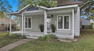 Homes for Sale in Kearney, MO 64060 | 204 N Clark Street
