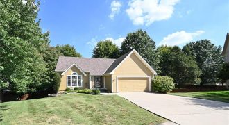 Homes for Sale in Kansas City, MO 64154 | 9115 N Camden Avenue