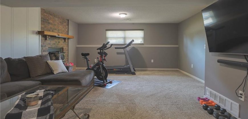 Homes for Sale in Excelsior Springs, MO 64024 | 206  Crest Drive