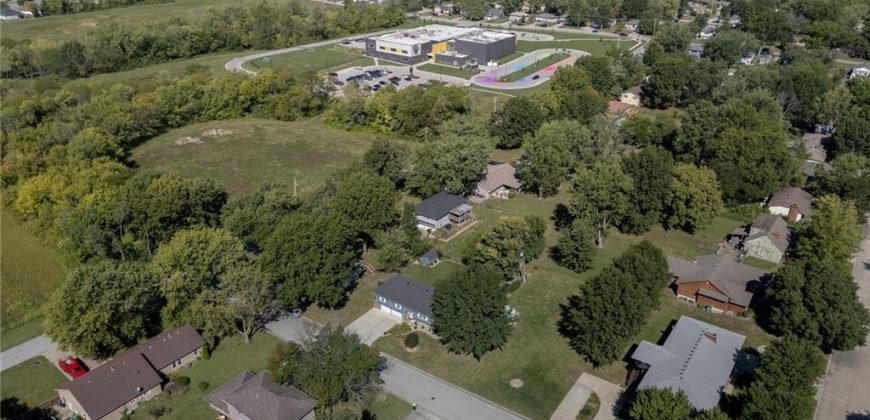 Homes for Sale in Excelsior Springs, MO 64024 | 206  Crest Drive