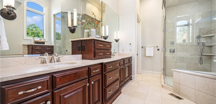 Homes for Sale in Parkville, MO 64152 | 6420 N National Drive