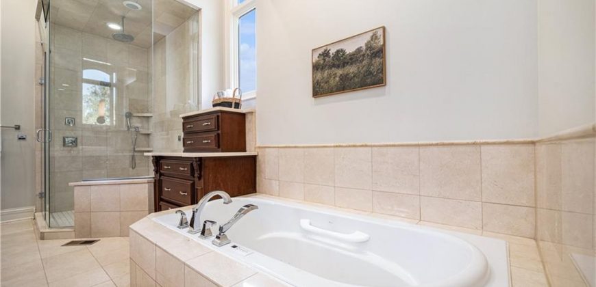 Homes for Sale in Parkville, MO 64152 | 6420 N National Drive