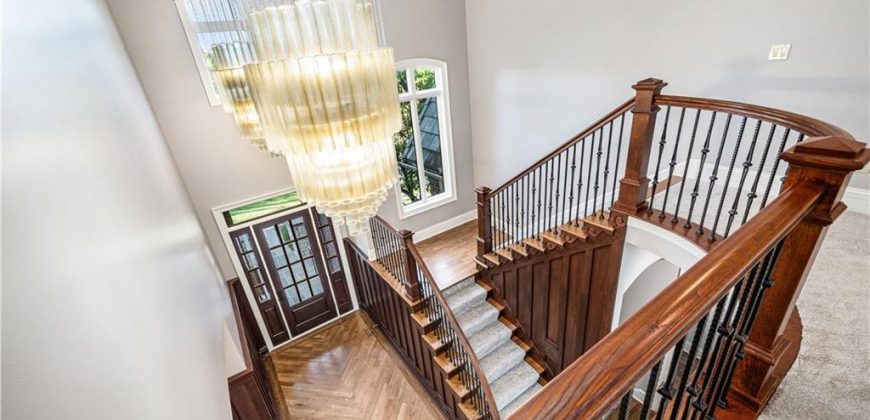 Homes for Sale in Parkville, MO 64152 | 6420 N National Drive