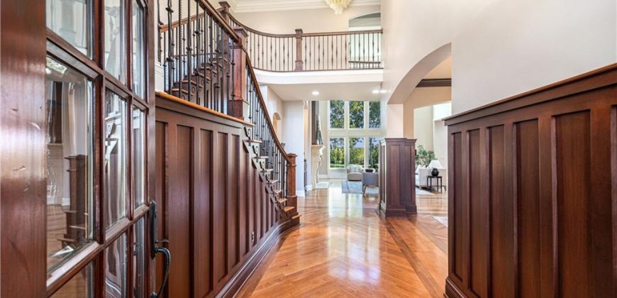 Homes for Sale in Parkville, MO 64152 | 6420 N National Drive