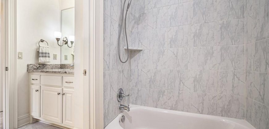 Homes for Sale in Parkville, MO 64152 | 6420 N National Drive