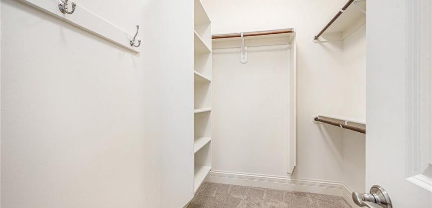 Homes for Sale in Parkville, MO 64152 | 6420 N National Drive