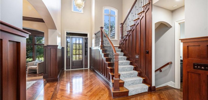 Homes for Sale in Parkville, MO 64152 | 6420 N National Drive