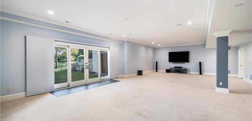 Homes for Sale in Parkville, MO 64152 | 6420 N National Drive