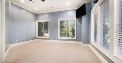 Homes for Sale in Parkville, MO 64152 | 6420 N National Drive