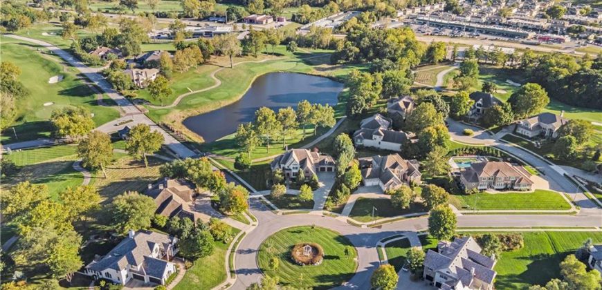 Homes for Sale in Parkville, MO 64152 | 6420 N National Drive