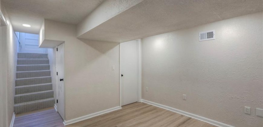 Homes for Sale in Kansas City, MO 64118 | 1124 NE Davidson Court