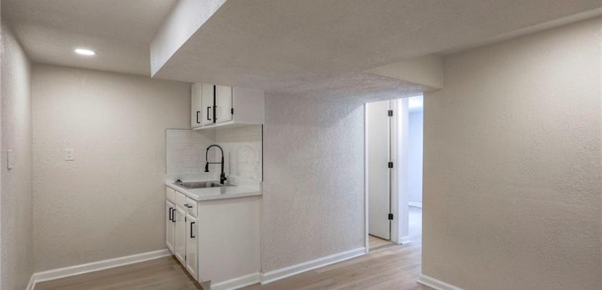 Homes for Sale in Kansas City, MO 64118 | 1124 NE Davidson Court