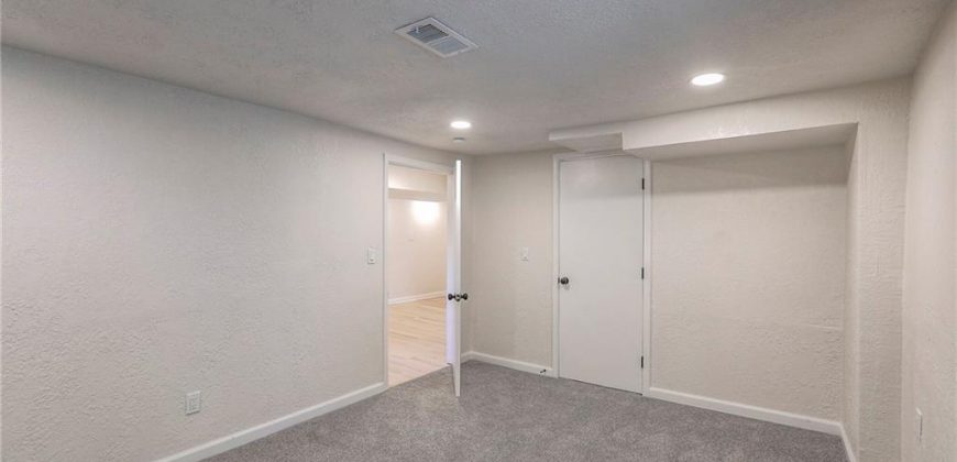 Homes for Sale in Kansas City, MO 64118 | 1124 NE Davidson Court