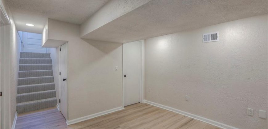 Homes for Sale in Kansas City, MO 64118 | 1124 NE Davidson Court