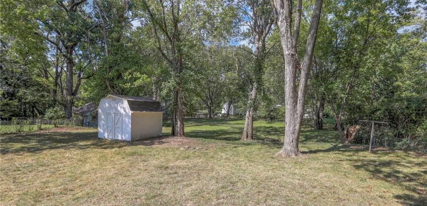 Homes for Sale in Kansas City, MO 64118 | 1124 NE Davidson Court